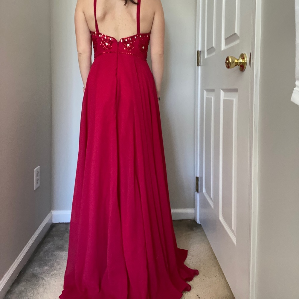 PROM SEASON!! 💄💋💃🏻 - Picture 6 of 9